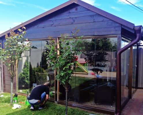 folie-solara-silver-20-exterior-terasa-rezidentiala.jpg folie solară Silver 20 exterior aplicată pe terasă rezidențială