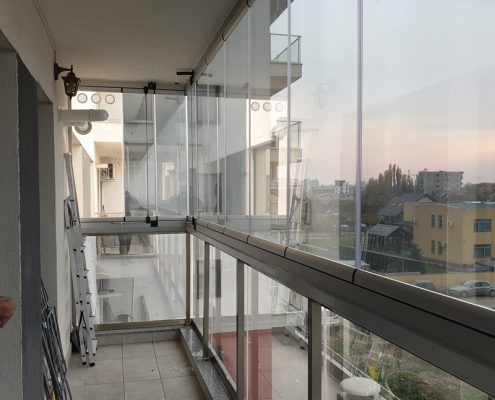 geamuri-balcon-folie-solara-silver-20-interior.jpg geamuri de balcon cu folie solară Silver 20 montată interior
