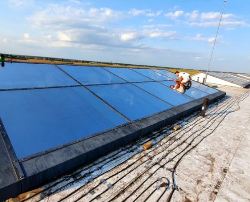 folie-solara-protectie-termica-luminator.jpg folie solară pentru protecție termică aplicată pe luminator